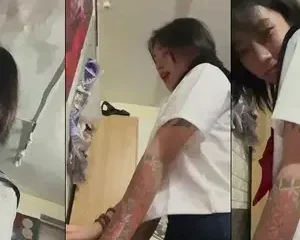 Anh trai xăm trổ chim cong chơi không bao với bé người yêu non tơ | VIET69