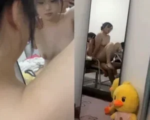 Cặp đôi Sinh Viên Trung Quốc Nện Nhau Trên Ghế | VIET69