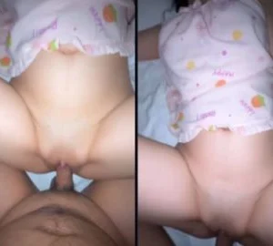 Đụ xuất lên mu em hàng cực phê