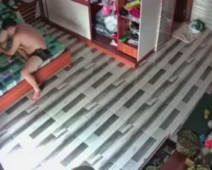 Hack camera vợ chồng giữa trưa chịch nhau | VIET69