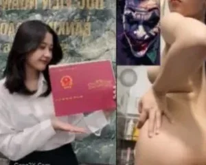 Lê Ngọc Hân lộ clip nứng lồn móc cua nước rỉ cực phê | VIET69