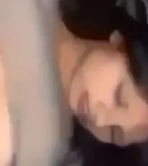 Chịch em Teen Bắc Ninh sướng quằn cả người lại