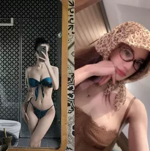 Siêu phẩm em Hotgirl Hà Thành show hàng chat xxx với bạn trai